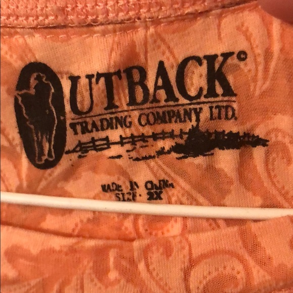 Orange tshirt - Picture 3 of 6